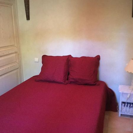 Appartement Dans Un Mas Provencal Istres Εξωτερικό φωτογραφία