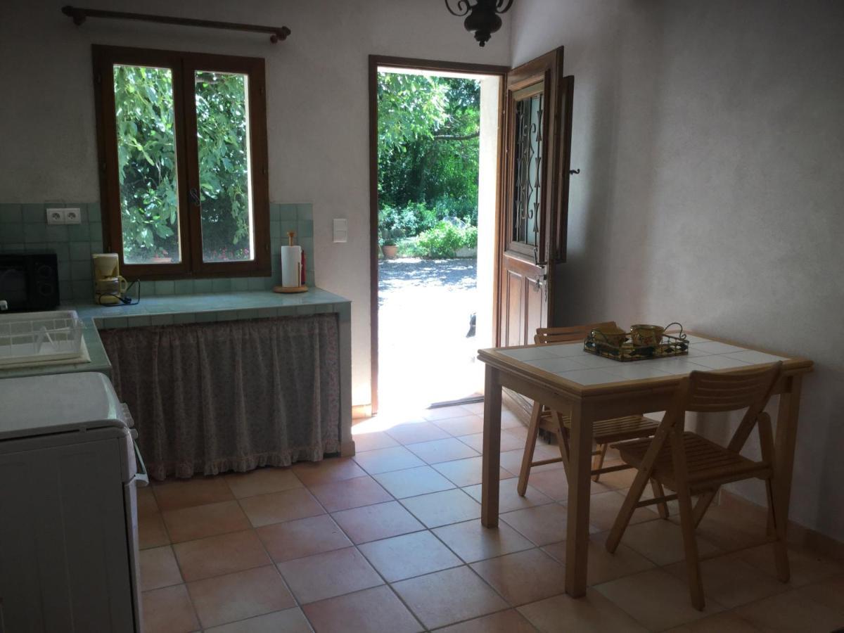 Appartement Dans Un Mas Provencal Istres Εξωτερικό φωτογραφία
